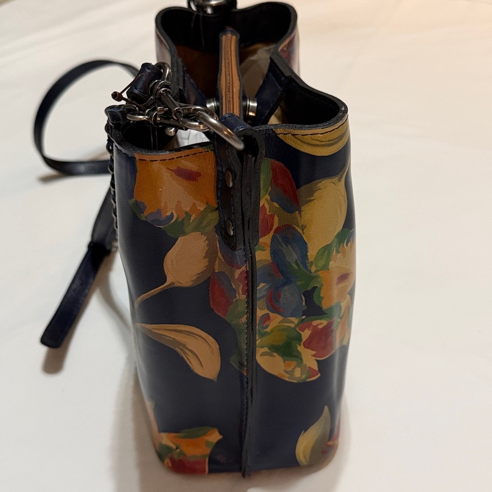 Patricia Nash Le Fleur Leather Ledra Bucket Crossbody Bag Chain-Shoulder NWT - Picture 10 of 11
